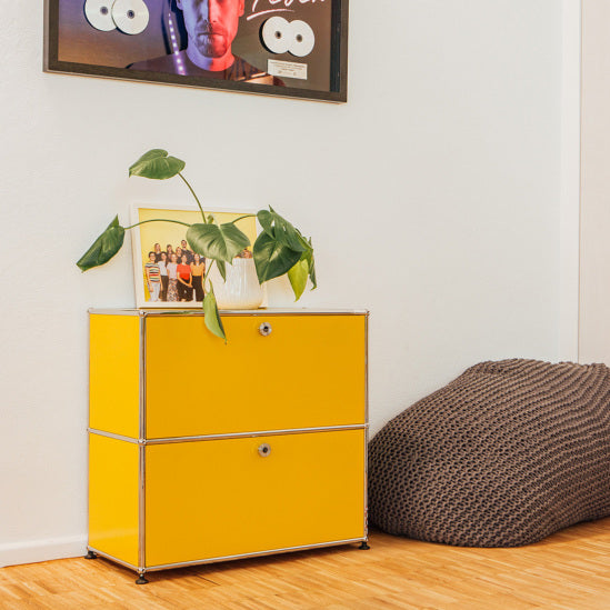 サイドボード ドロップダウンドアx2